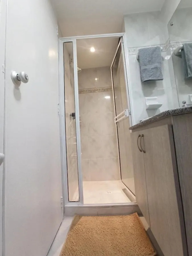 Hotel Coliving Belen - Laureles Medellín 0*,  Colombia